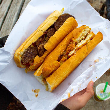 "sanchez" (R),"mac daddy" (L)