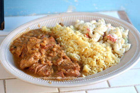 frijoles blancos con costilla