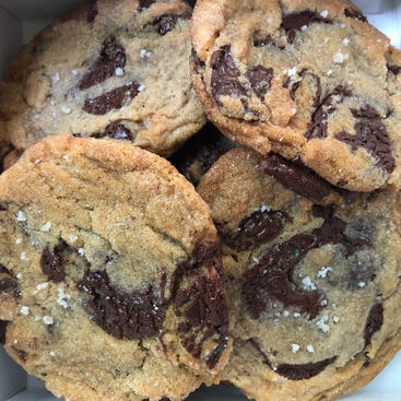 vegan chocolate chunk cookies